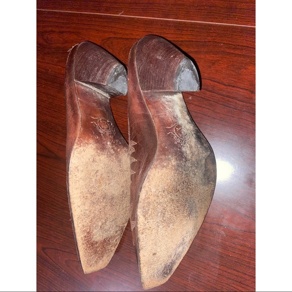 Charlie Horse Mules 91/2 - Picture 2 of 2